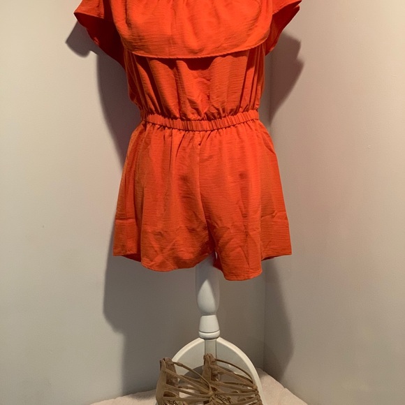 Romper - Picture 2 of 2